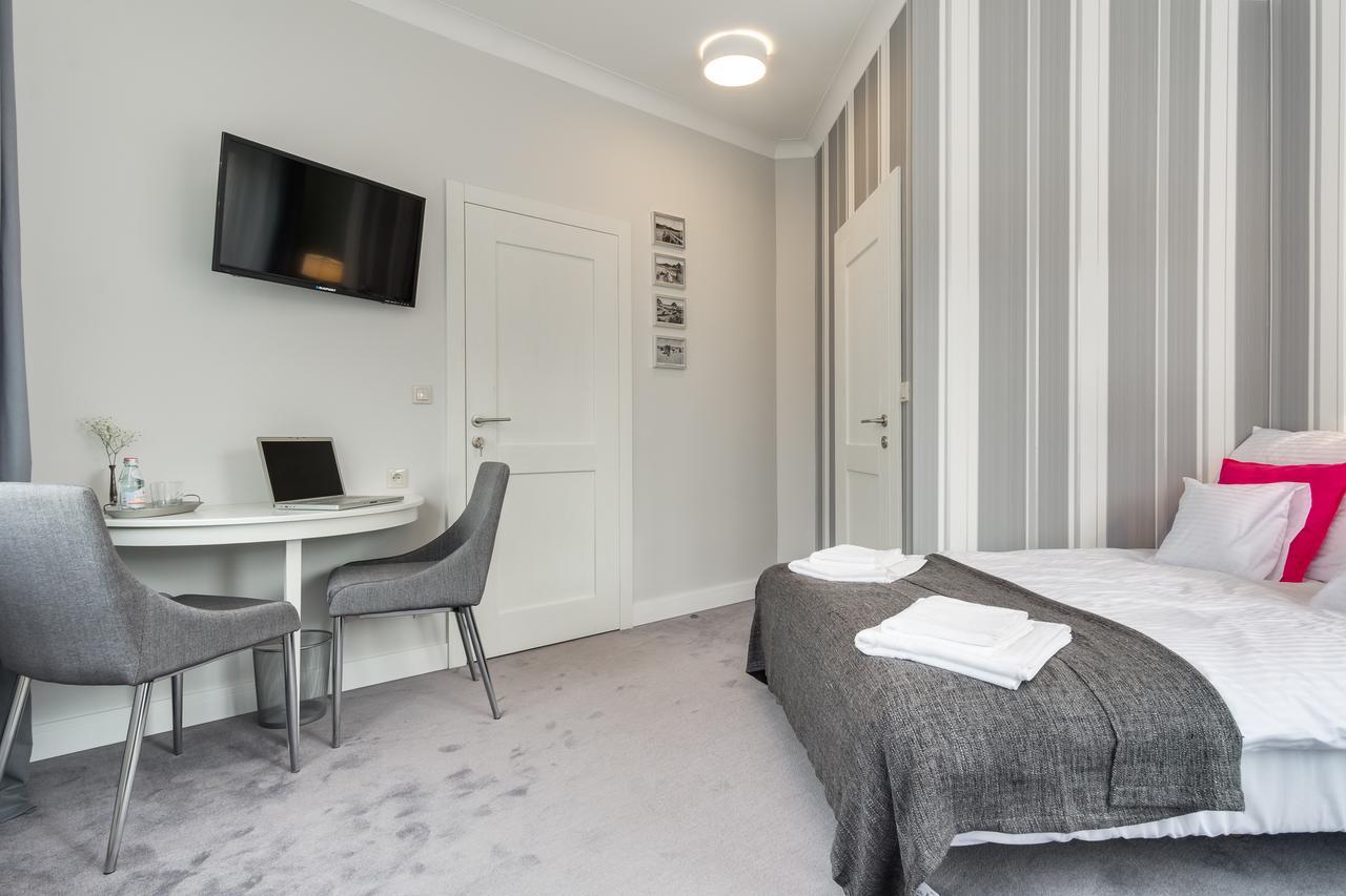 5 Pokoi Apartment กดัญสก์ ภายนอก รูปภาพ